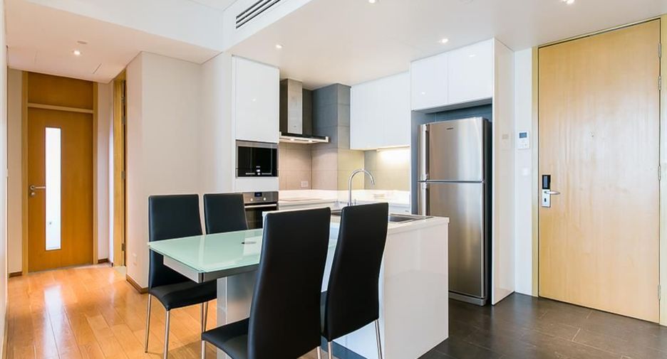 Condo en alquiler de 2 habitaciones en Khlong Toei, Bangkok