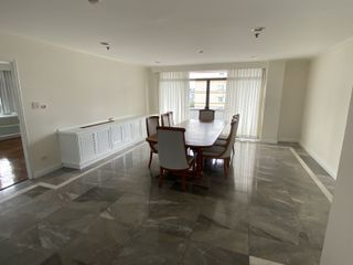 Apartment zur Miete mit 3 Zimmer in Watthana, Bangkok