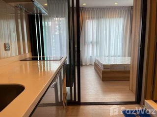 À louer studio condo à Huai Khwang, Bangkok