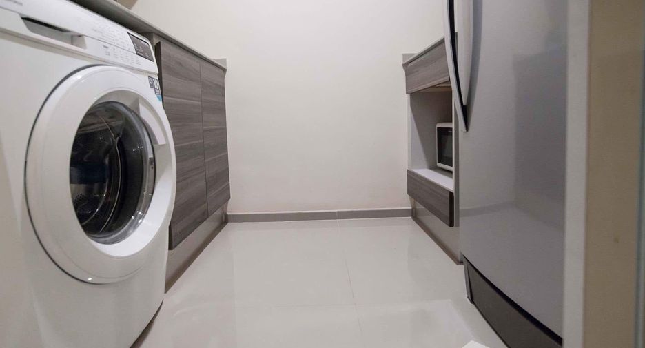 Wohnung zur Miete mit 1 Zimmer in Huai Khwang, Bangkok