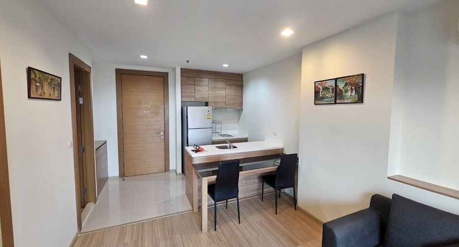 Condo en alquiler de 1 habitaciones en Huai Khwang, Bangkok