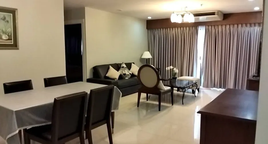 For rent 3 bedrooms condo in Watthana, Bangkok
