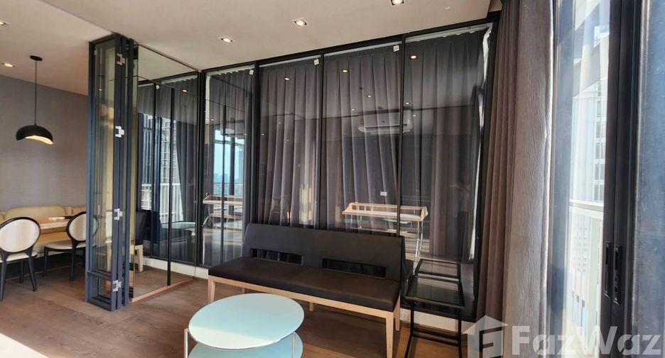 For rent 2 bedrooms condo in Khlong Toei, Bangkok