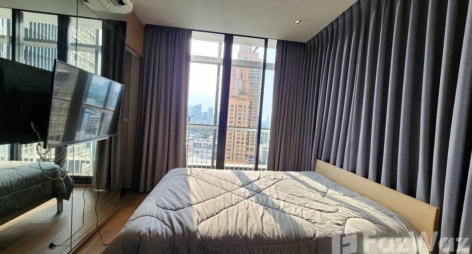 For rent 2 bedrooms condo in Khlong Toei, Bangkok