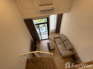 À louer 1 chambre condo à Huai Khwang, Bangkok