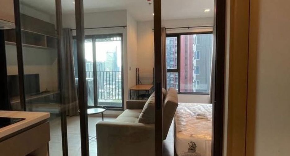 Condo en alquiler de estudio en Huai Khwang, Bangkok