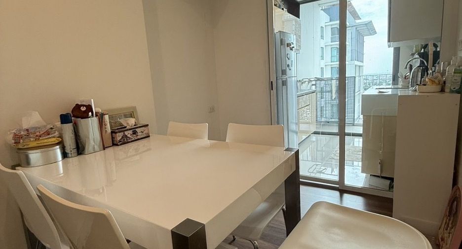 For rent 1 bed condo in Phra Khanong, Bangkok