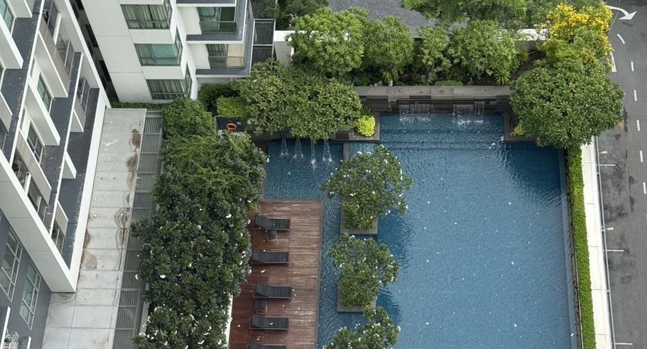 For rent 1 Beds condo in Phra Khanong, Bangkok