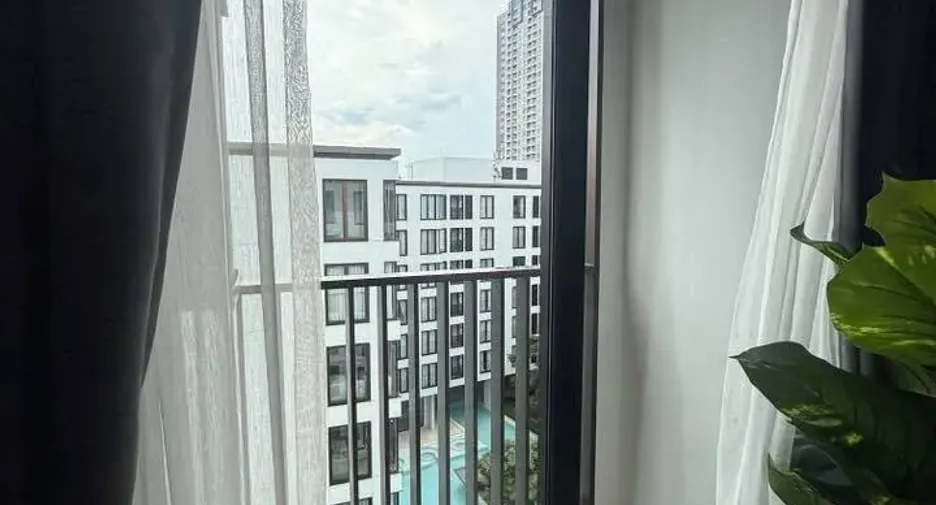 For rent 1 bed condo in Watthana, Bangkok