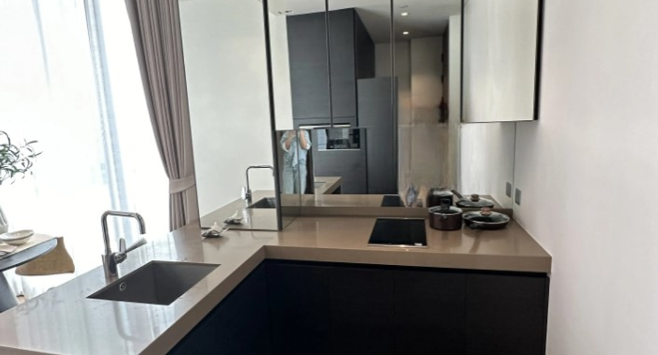 Wohnung zur Miete mit 1 Zimmer in Pathum Wan, Bangkok