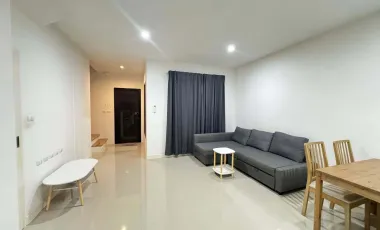 出租 3 卧室 联排别墅 在 Bang Phli, Samut Prakan