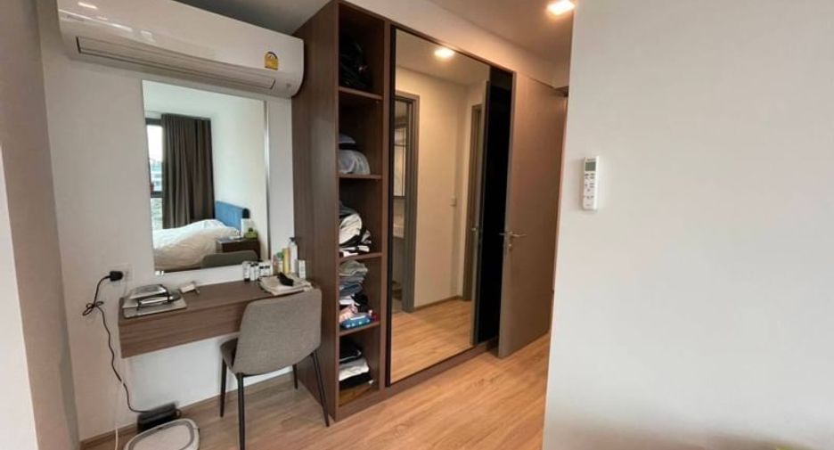 À louer 2 chambres condo à Watthana, Bangkok