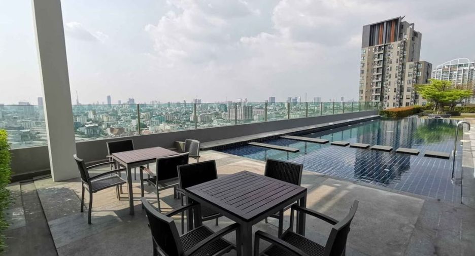 À louer 1 chambre condo à Huai Khwang, Bangkok