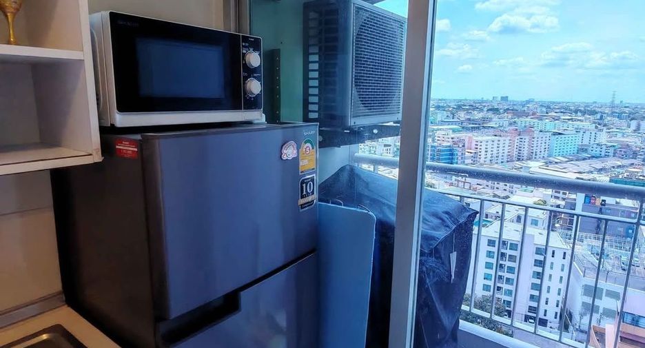 À louer 1 chambre condo à Huai Khwang, Bangkok