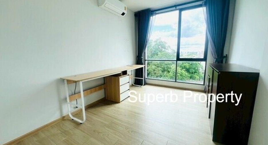 For rent 2 bedrooms condo in Bang Kapi, Bangkok