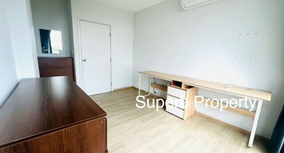 For rent 2 bedrooms condo in Bang Kapi, Bangkok