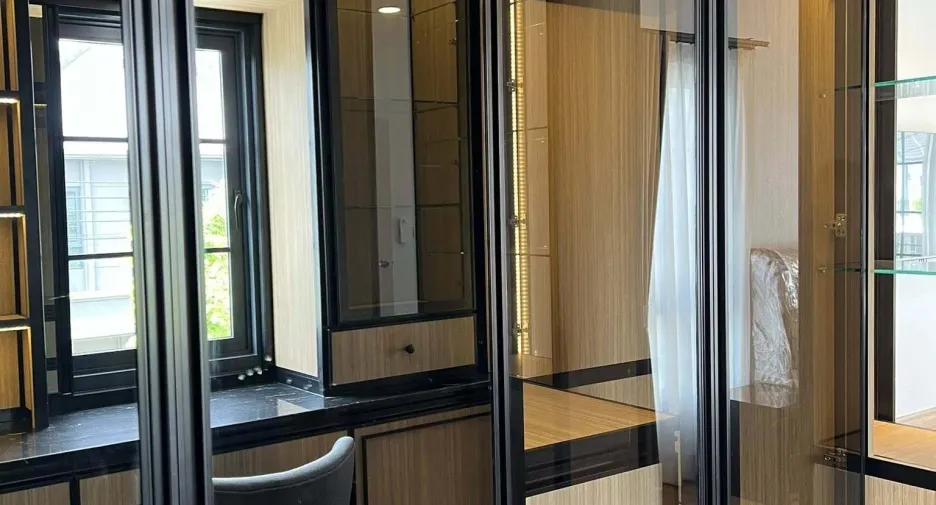 ให้เช่า 4 ห้องนอน บ้านเดี่ยว ใน บางพลี, สมุทรปราการ