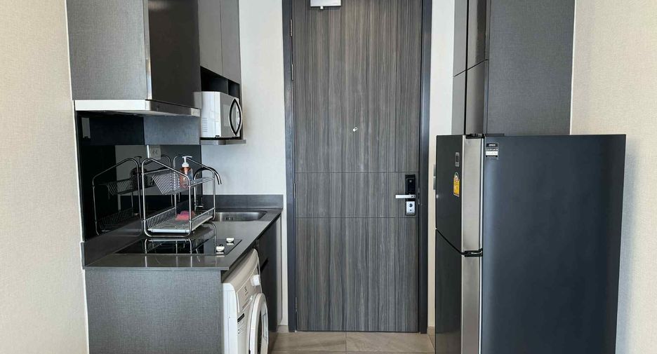 Condo en alquiler de 1 habitaciones en Khlong Toei, Bangkok