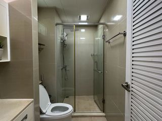 À louer 1 chambre condo à Huai Khwang, Bangkok