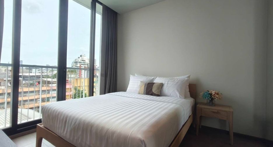 For rent 2 bedrooms condo in Khlong Toei, Bangkok