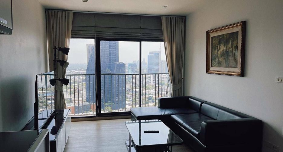 For rent 1 bed condo in Khlong Toei, Bangkok