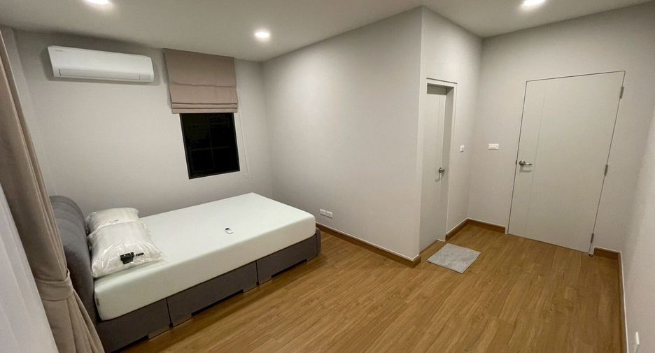 Villa zur Miete mit 4 Zimmer in Bang Phli, Samut Prakan