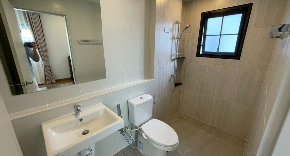 Villa zur Miete mit 4 Zimmer in Bang Phli, Samut Prakan