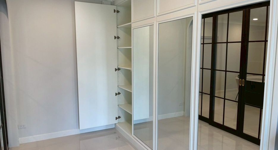 Villa zur Miete mit 4 Zimmer in Bang Phli, Samut Prakan