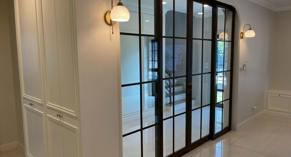 Villa zur Miete mit 4 Zimmer in Bang Phli, Samut Prakan