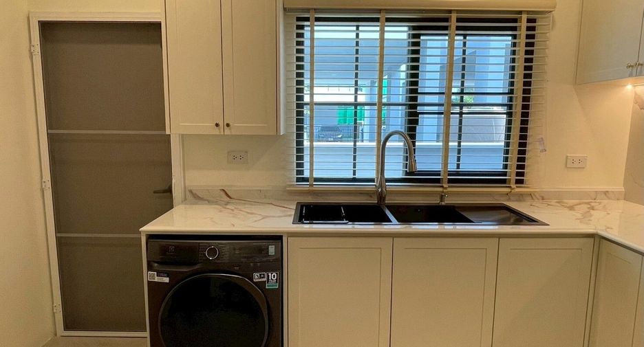 Villa zur Miete mit 4 Zimmer in Bang Phli, Samut Prakan