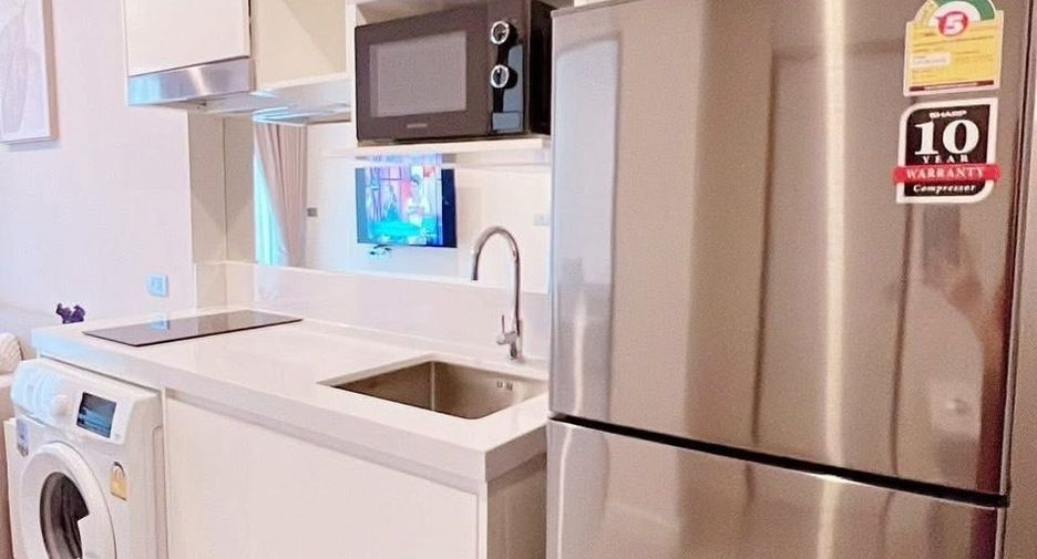 Condo en alquiler de 1 habitaciones en Bang Na, Bangkok