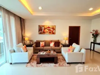For rent 3 bedrooms condo in Watthana, Bangkok