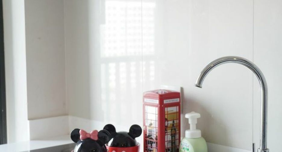 For rent 1 bed condo in Khlong Toei, Bangkok