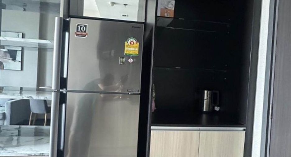 Condo en alquiler de 1 habitaciones en Khlong Toei, Bangkok