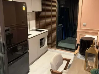 For rent 1 bed condo in Huai Khwang, Bangkok