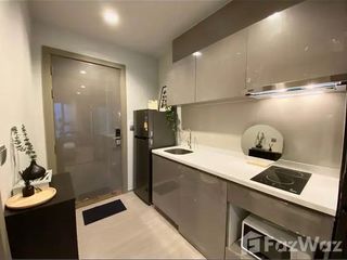 À louer studio condo à Huai Khwang, Bangkok