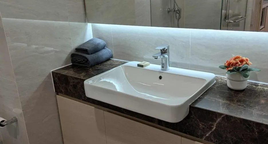 Wohnung zur Miete mit 2 Zimmer in Watthana, Bangkok