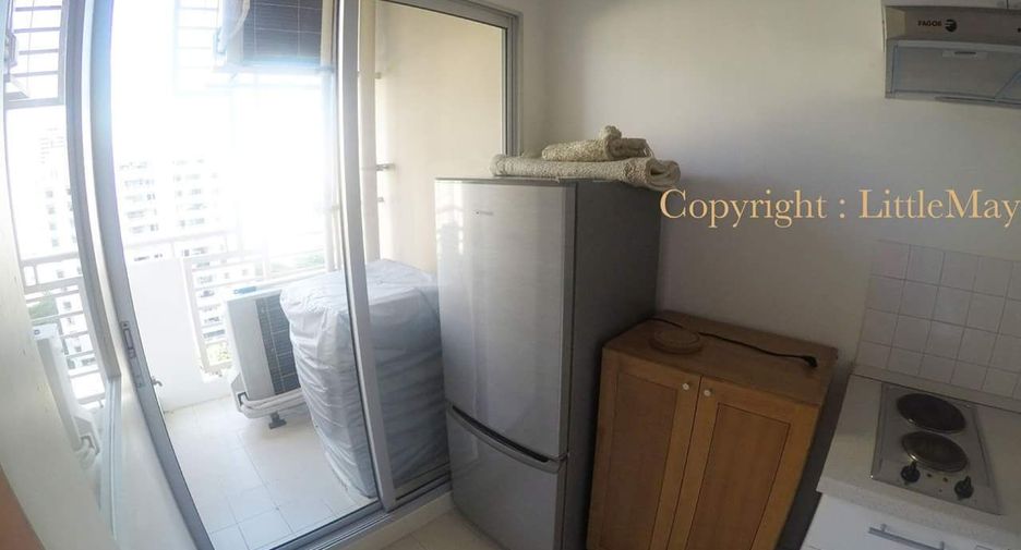 Condo en alquiler de 1 habitaciones en Khlong Toei, Bangkok