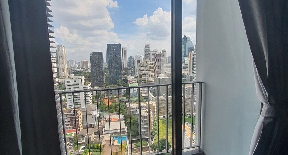 For rent 1 bed condo in Khlong Toei, Bangkok