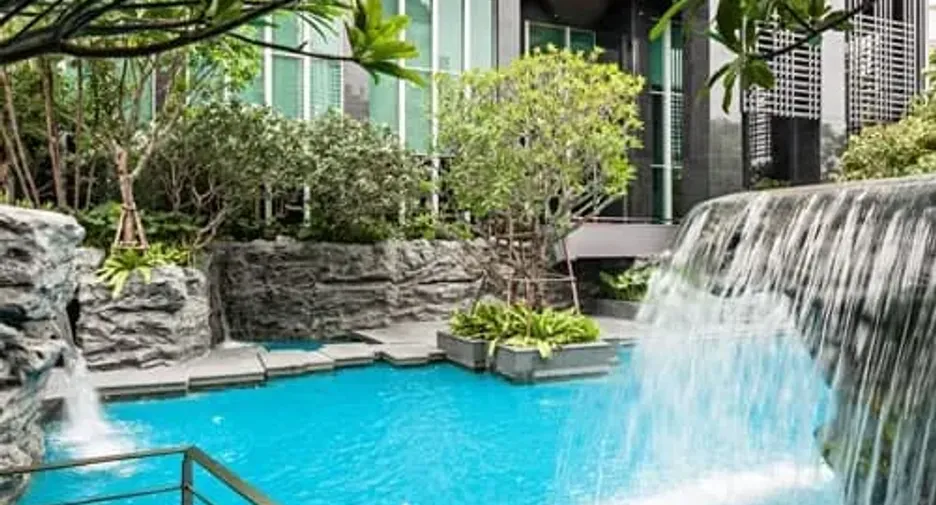 For rent 2 ベッドルーム condo in Watthana, Bangkok