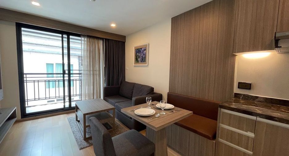 For rent 1 bed condo in Watthana, Bangkok