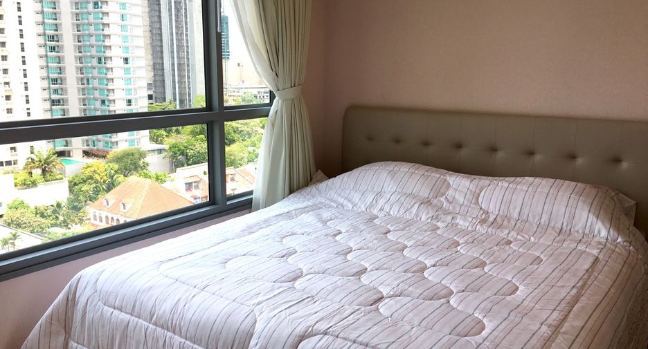À louer 2 chambres condo à Watthana, Bangkok
