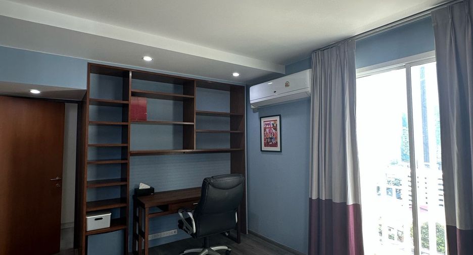 For rent 1 bed condo in Watthana, Bangkok