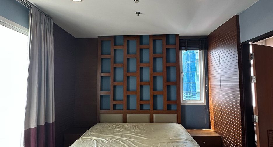 For rent 1 bed condo in Watthana, Bangkok