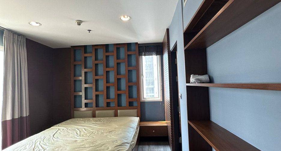 For rent 1 bed condo in Watthana, Bangkok