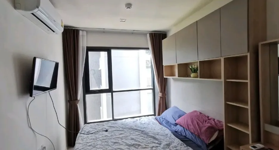 For rent 2 bedrooms condo in Khlong Toei, Bangkok