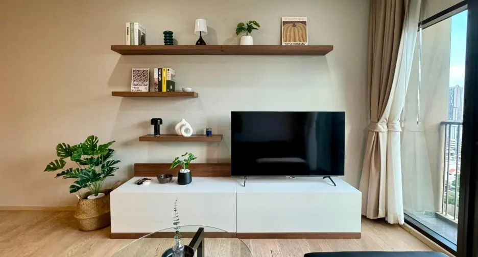For rent 1 bed condo in Khlong Toei, Bangkok