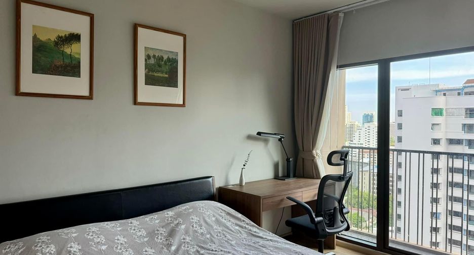 For rent 1 bed condo in Khlong Toei, Bangkok