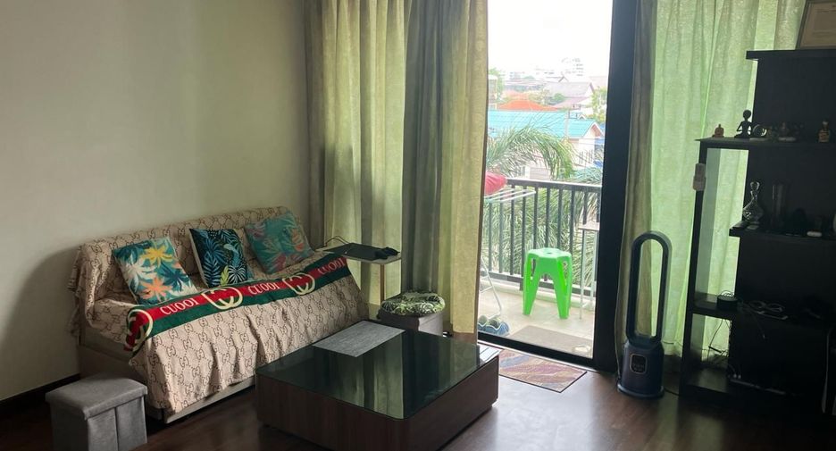 For rent 1 bed condo in Watthana, Bangkok