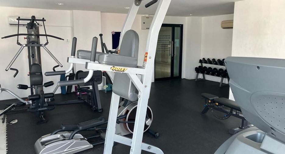 For rent 1 bed condo in Watthana, Bangkok